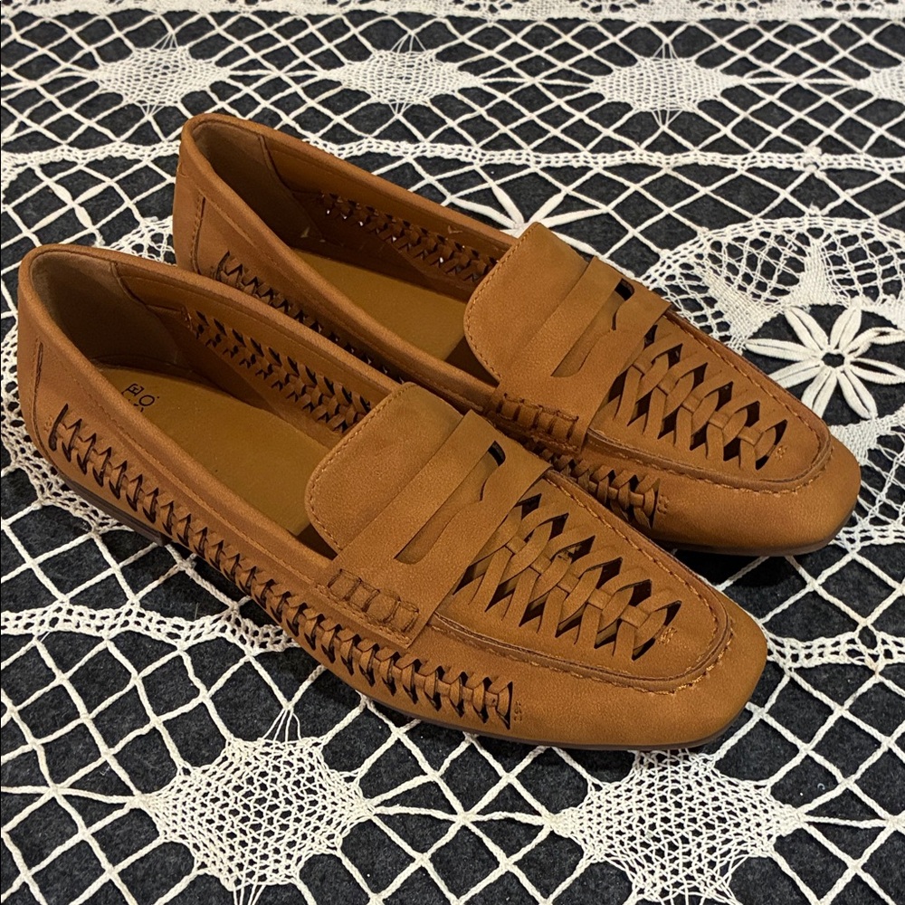 Frye & Co Florys Tan Moccasin Loafer, sz 10